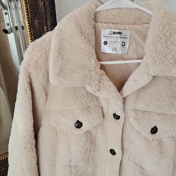 Ci Sono Bone Tan Color Button Up Furry Fur Womens Coat - 2X - Picture 3 of 15